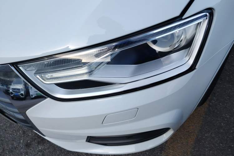 Used Audi Q3 2016 30 TFSI Fashion Model
