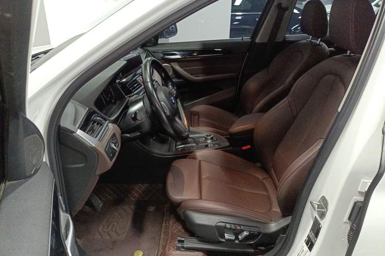 Used BMW X1 2022 sDrive25Li Leading Model
