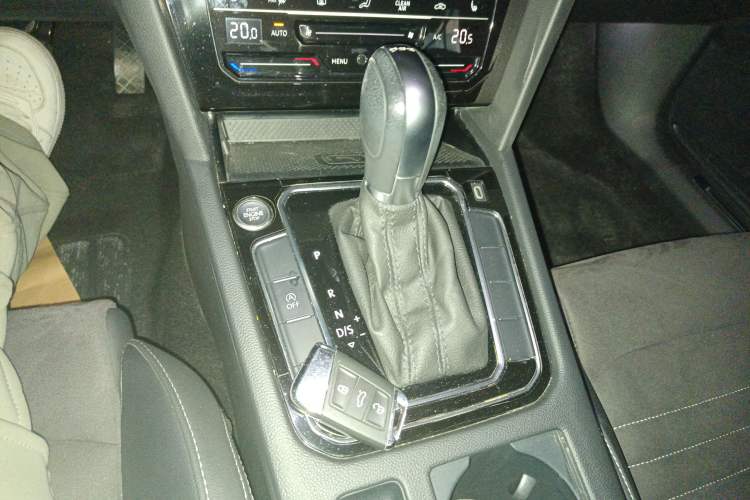 Used Volkswagen Magotan 2020 330TSI DSG Luxury Edition
