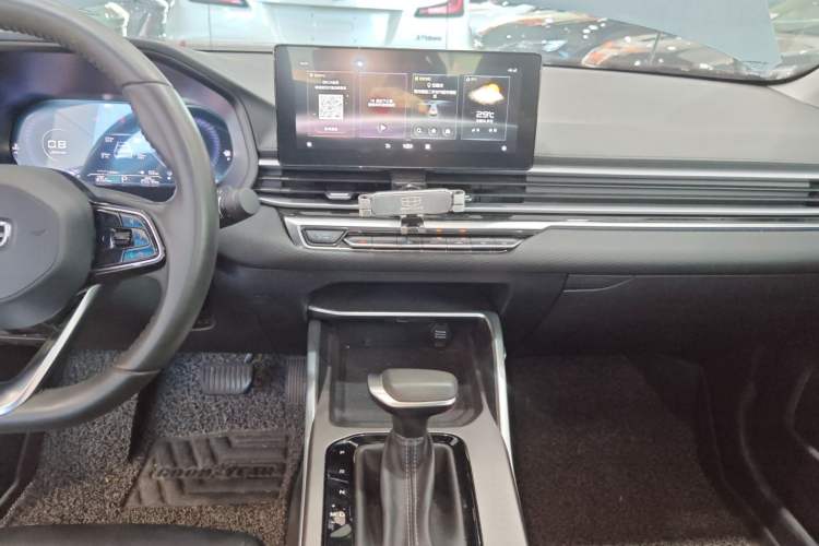 Used Geely Auto Emgrand 2022 4th Generation 1.5L CVT Luxury Model
