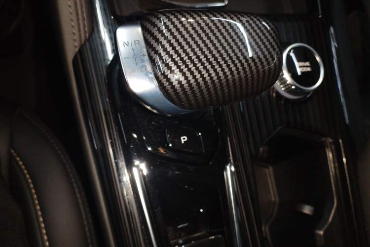 Used Geely Auto Monjaro L 2024 2.0TD DCT EVO Two-Wheel Drive Long-Range Version
