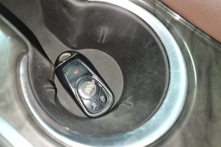 Used Buick Envision 2016 28T Four-Wheel Drive Luxury Model
