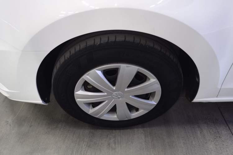 Used Volkswagen Jetta 2017 1.4L Manual Fashion Edition
