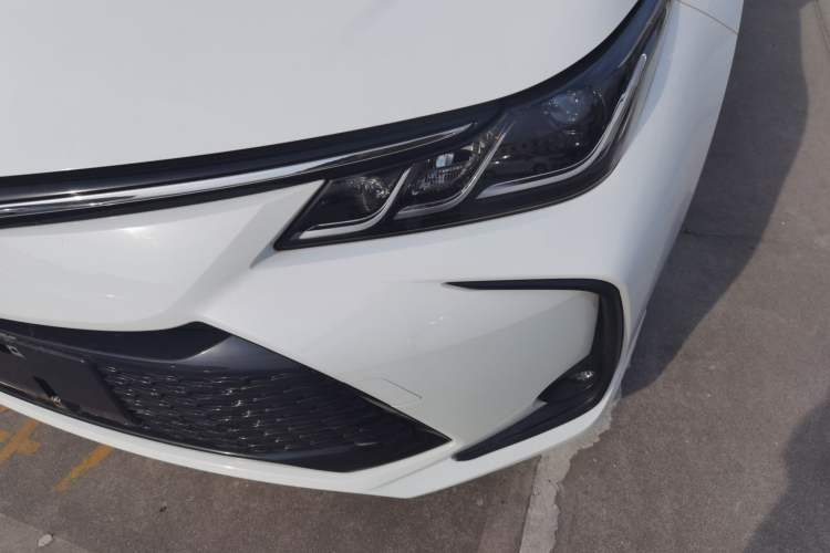 Used Toyota Corolla 2023 1.8L Smart Electric Hybrid Dual-Motor Elite Edition
