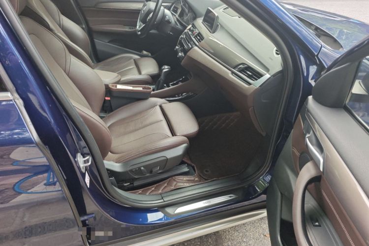 Used BMW X1 2018 xDrive20Li Luxury Edition
