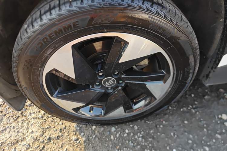 Used JETOUR Shanhai Shanhai L6 2024 1.5TD DHT ULTRA
