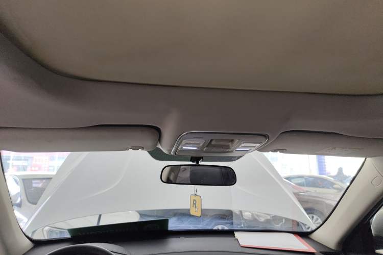 Used Geely Auto Emgrand X7 Sport 2016 1.8TD Automatic ZhiShang Model
