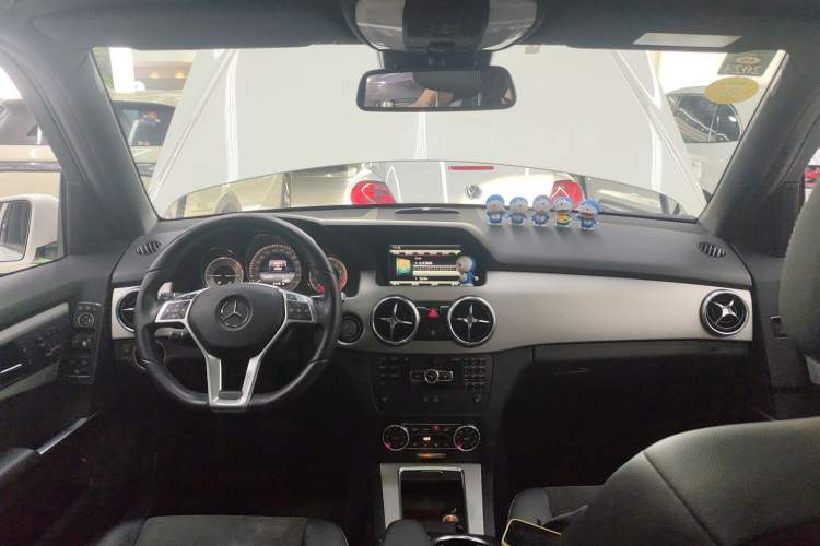 Used Mercedes-Benz GLK-Class 2015 GLK 300 4MATIC Fashion Edition Ultimate Version