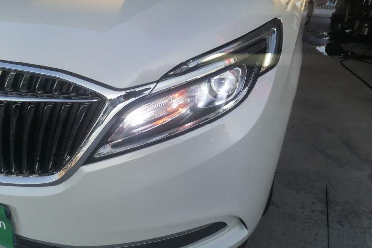 Used Buick GL8 2018 ES 28T Comfort Model China VI Standard
