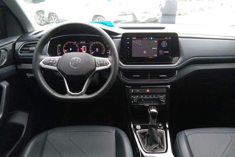 Used Volkswagen Tharu 2025 NewRui 300TSI Prestige Edition