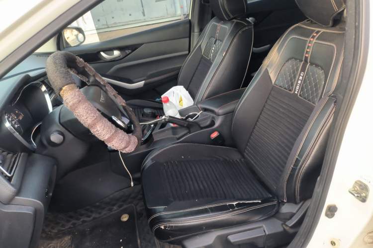 Used Venucia D60 2021 1.6L Entry Manual Comfort Edition
