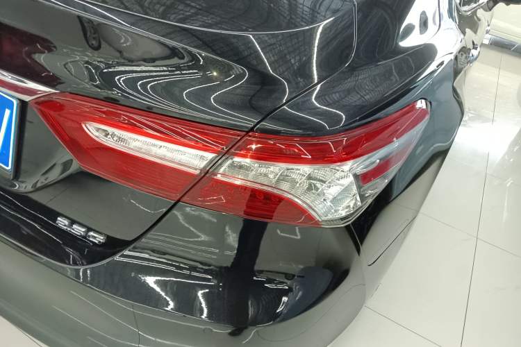 Used Toyota Camry 2021 2.5G Luxury Edition
