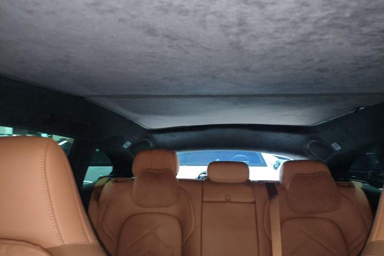 Used Nio ET5T 2025 75 kWh Touring