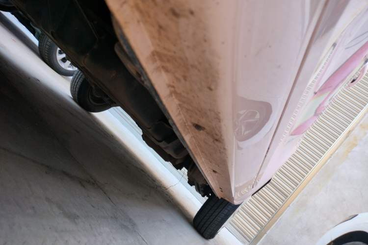 Used Chery QQ Ice Cream 2022 120km Conical Shape Lithium Iron Phosphate
