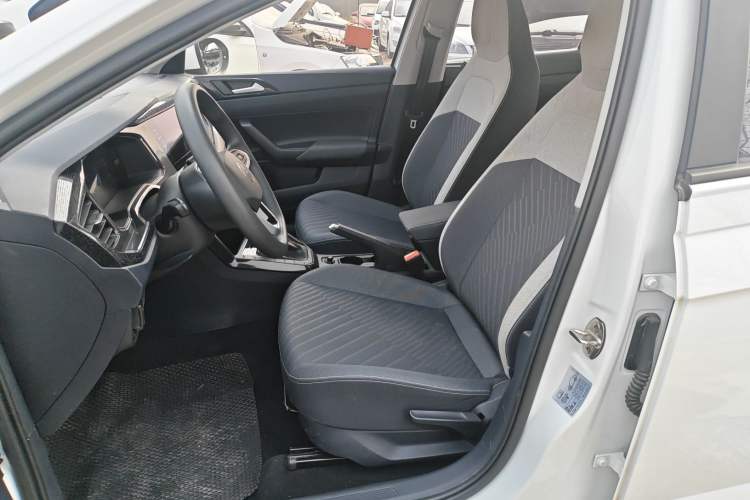 Used Volkswagen Lavida 2023 New Rui 1.5L Automatic New Yi Edition