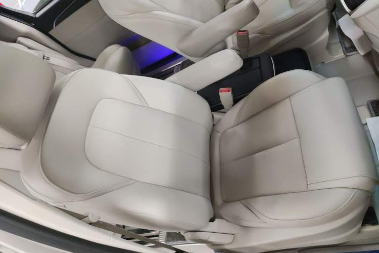 Used Buick GL8 2022 ES Landtrek 653T Comfort Edition
