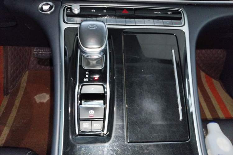 Used GAC Trumpchi M8 2021 Revised Version Lingxiu Series 390T Luxury Edition
