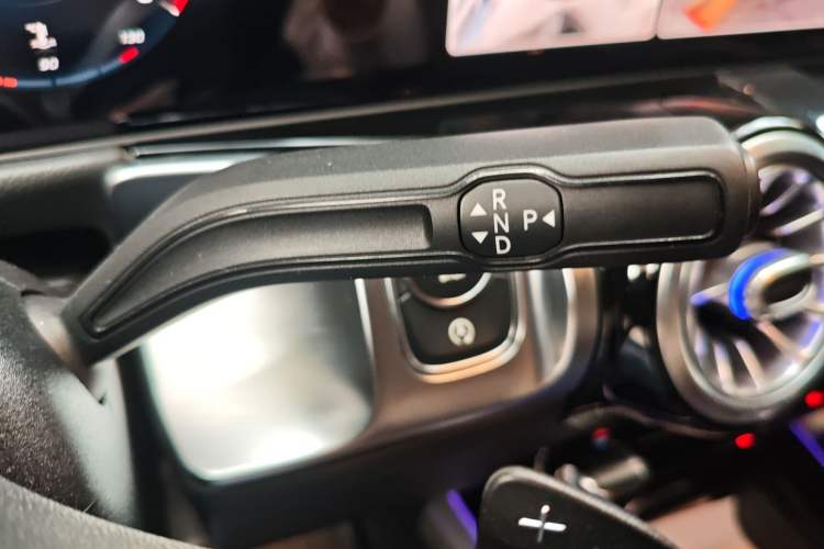 Used Mercedes-Benz GLB 2020 Facelift GLB 200 Fashion Edition
