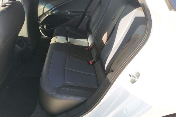 Used Buick Velite 6 2023 430km Range Commuter Version
