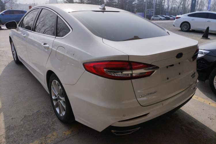 Used Ford Mondeo 2018 EcoBoost 180 Smart Control Fashion Model China VI Standard
