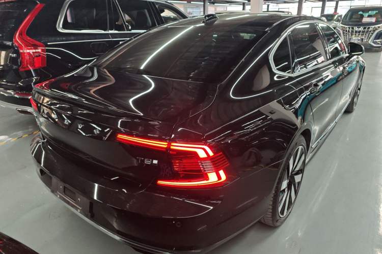 Used Volvo S90 New Energy 2024 Plug-in Hybrid Four-Wheel Drive Long-Range Luxury Smart Edition