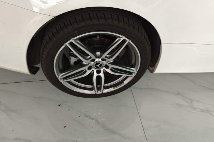 Used Mercedes-Benz E-Class 2017 E 200 4MATIC Coupe