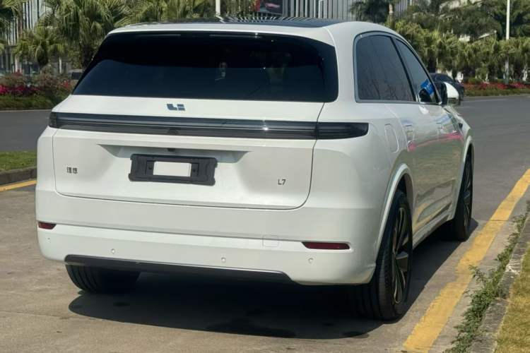 Used Li Auto L7 2025 Pro Smart Refresh Edition
