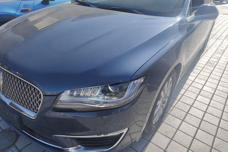 Used Lincoln MKZ 2018 2.0T Premium Edition
