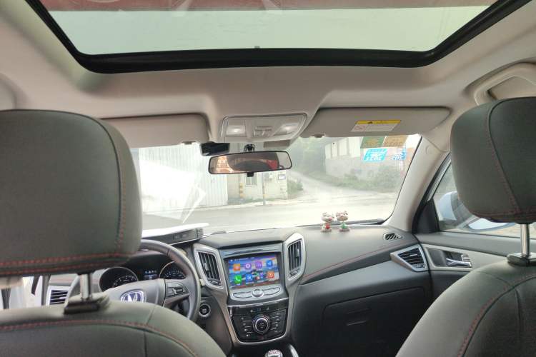 Used Changan CS75 2017 Shangku Edition 1.5T Manual ZhiXiang Model