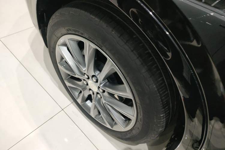 Used Buick Enclave 2022 652T Two-Wheel-Drive Prestige 7-Seater
