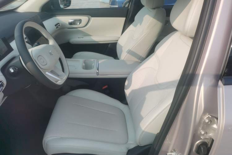 Used  Q05 2026 Model 506 Max
