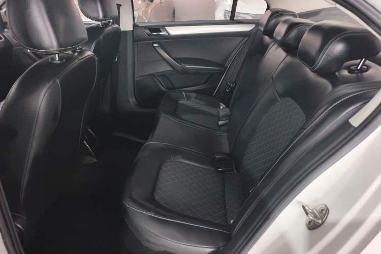 Used Skoda Rapid 2019 1.5L Automatic Comfort Edition China V Standard