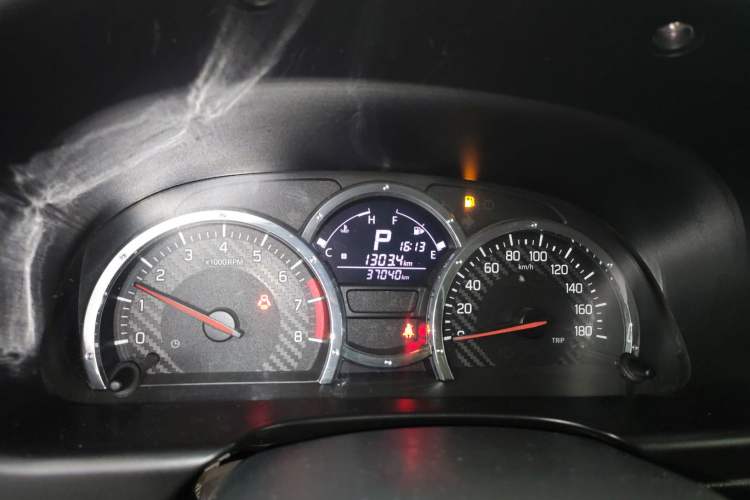 Used Suzuki Jimny 2015 1.3 AT Mode3 Navigation Edition
