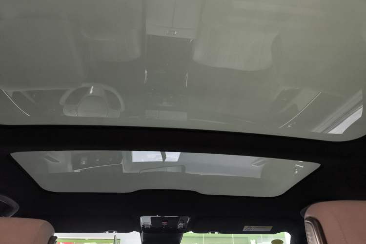 Used Honda P7 2025 Four-Wheel Drive Long-Range Max
