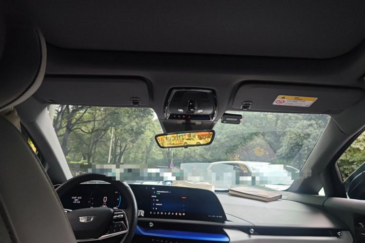 Used Cadillac OPTIQ 2024 Standard Range Version
