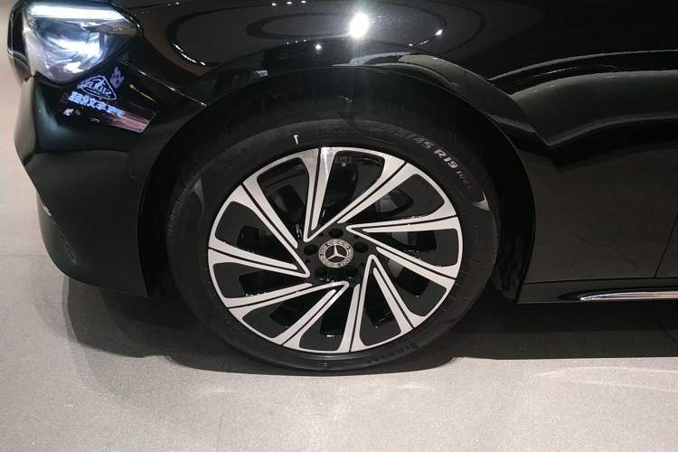 Used Mercedes-Benz E-Class 2024 E 300 L Luxury Model
