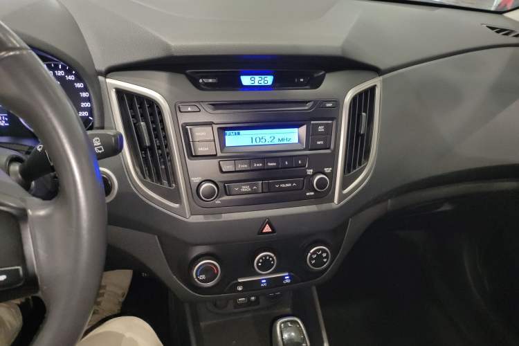 Used Hyundai ix25 2015 1.6L Automatic Two-Wheel Drive Smart GLS Trim