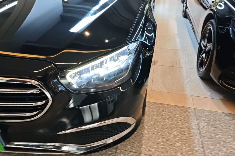 Used Mercedes-Benz E-Class 2023 Facelift E 260 L
