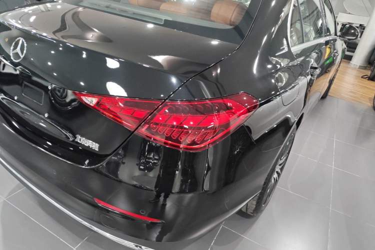 Used Mercedes-Benz C-Class 2024 Facelift C 260 L