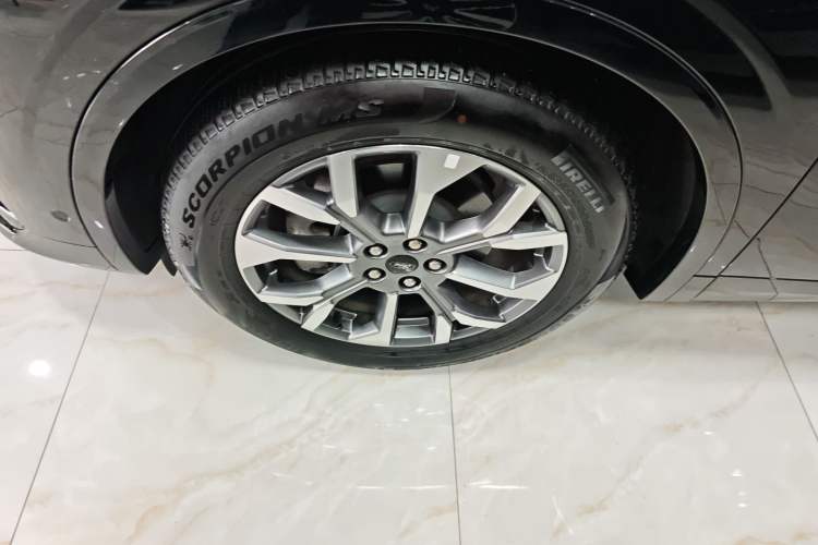 Used Ford Edge 2023 Edge L 2.0T EcoBoost E-Hybrid Four-Wheel Drive Seven-Seat Supreme Model