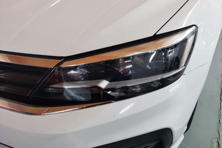 Used Volkswagen Lamando 2019 230TSI DSG Fashion Edition China VI
