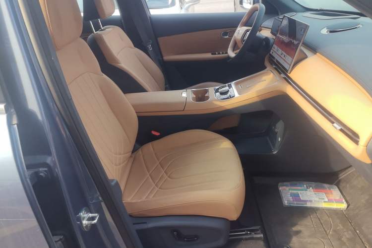 Used  Galaxy Xingjian 7 EM-i 2025 120km Flagship Edition
