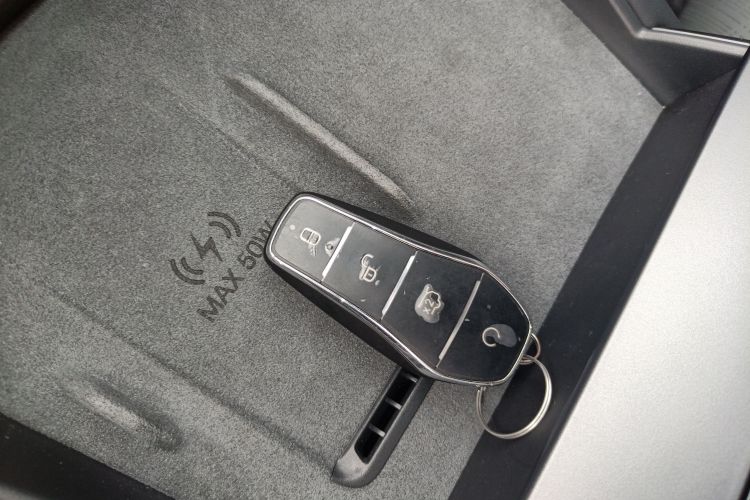 Used BYD Song L DM-i 2025 Intelligent Driving Version 112 km Beyond-Range Type