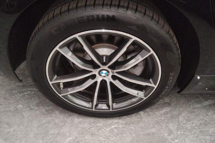 Used BMW 5 Series 2022 Restyled 525Li M Sport Package
