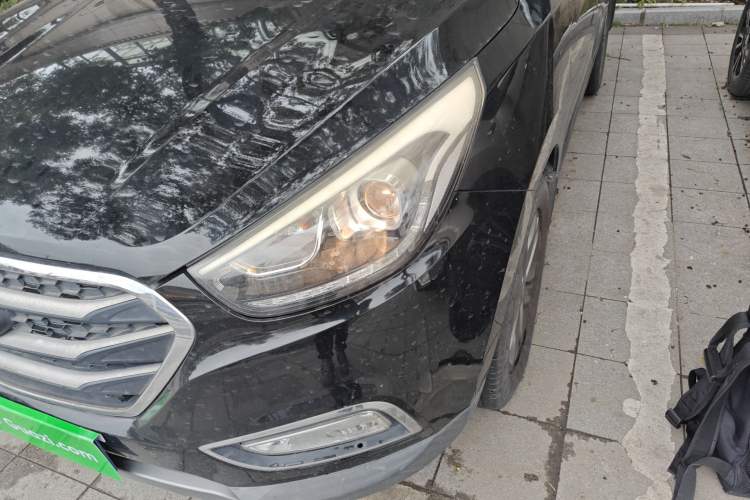 Used Hyundai ix35 2015 2.0L Automatic 2WD Smart Type China IV