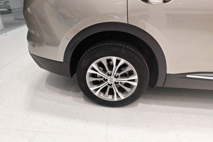 Used Buick Envision 2021 Encore Plus 652T Five-Seat Luxury Model
