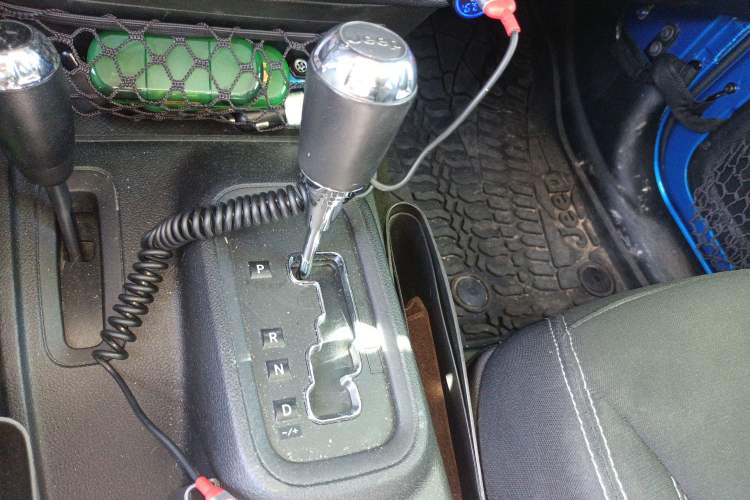 Used  Wrangler 2014 3.0L Sahara Four-Door Edition
