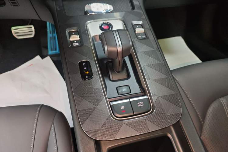 Used GAC Trumpchi EMPOW 2024 270T DCT Yingbao R-Style Edition