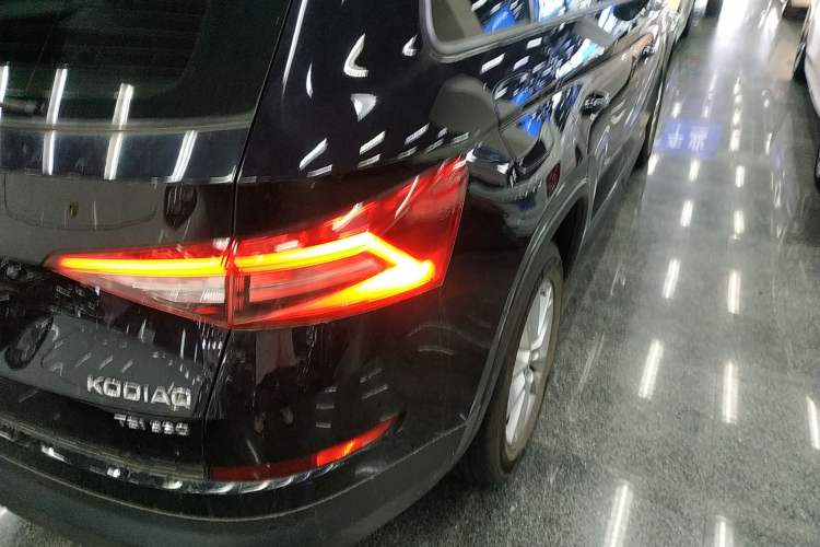 Used Skoda Kodiaq 2019 Restyled TSI330 5-Seater Two-Wheel Drive Standard Version China VI
