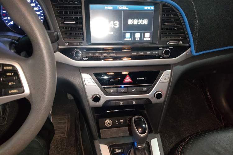 Used Hyundai Elantra 2016 1.6L Automatic ZhiXuan – Elite Version